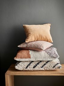 Sierkussen RUIT - Beige/zwart HKI TKU2065