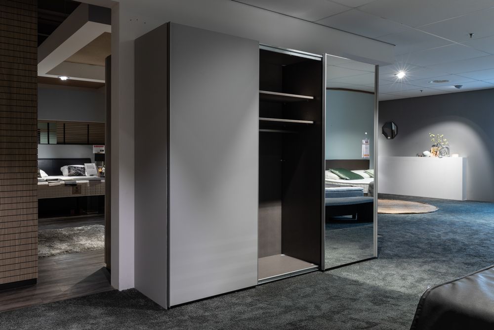 Schuifdeurkast PRESTO met spie NLT PR TZ3D