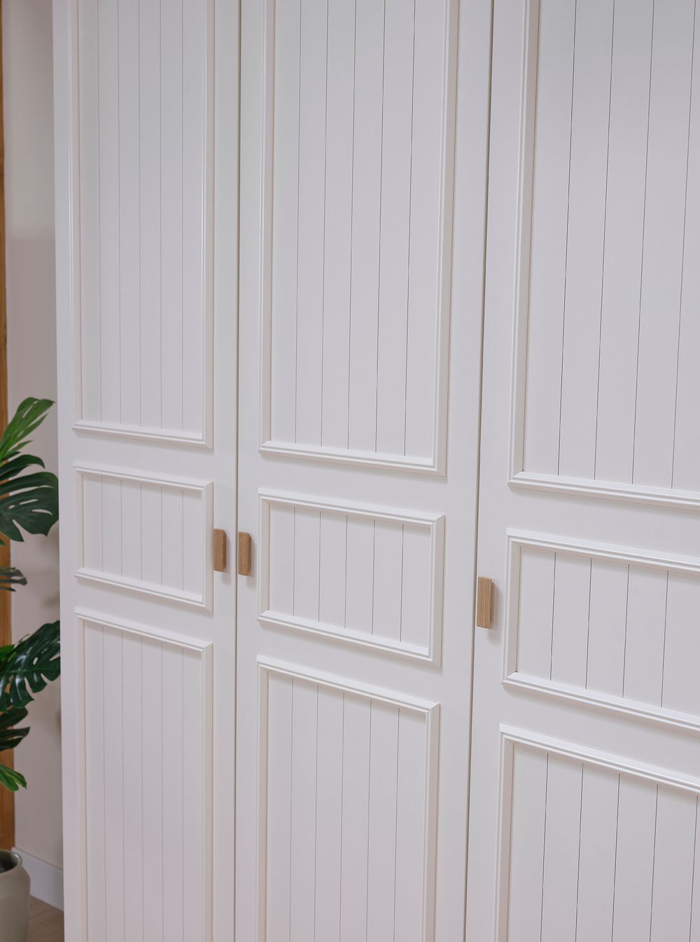 3-deurskast MONTE - Wit BMO MO K3