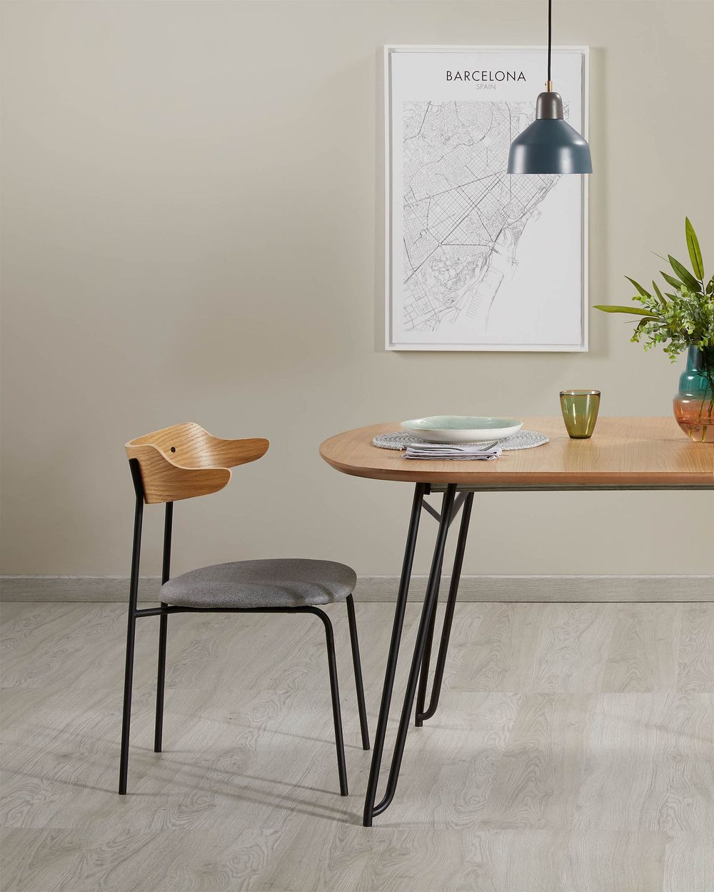 Uitschuifbare eetkamertafel NOVAC - Eikenfineer KAV CC1074M46