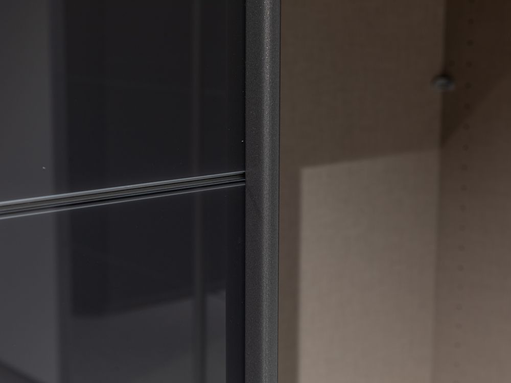 Kleerkast KULMBACH met spiegel - Basalt C-RCH KUH271MGBS QUDEM