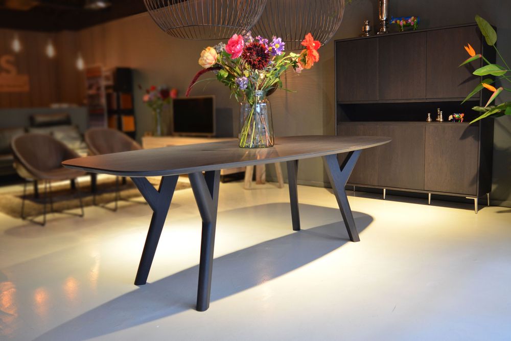 Ronde tafel HEAD - Massief eik BKS HE T150