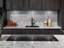 Keuken SOFIA in donker hout KEUKEN SOFIA WEB