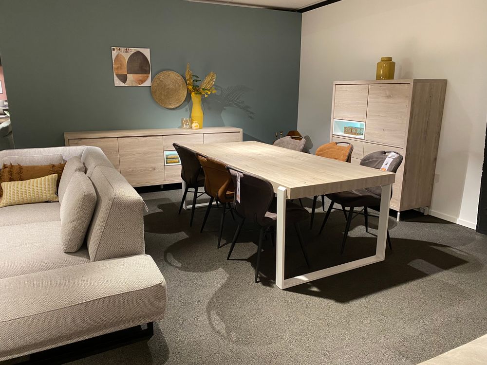Eetkamer KWADRO C-MBR KW EK TZ