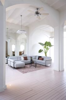 Hoekzetel FISKARDO met designpoot en pocketveren - XOO FI HKS1