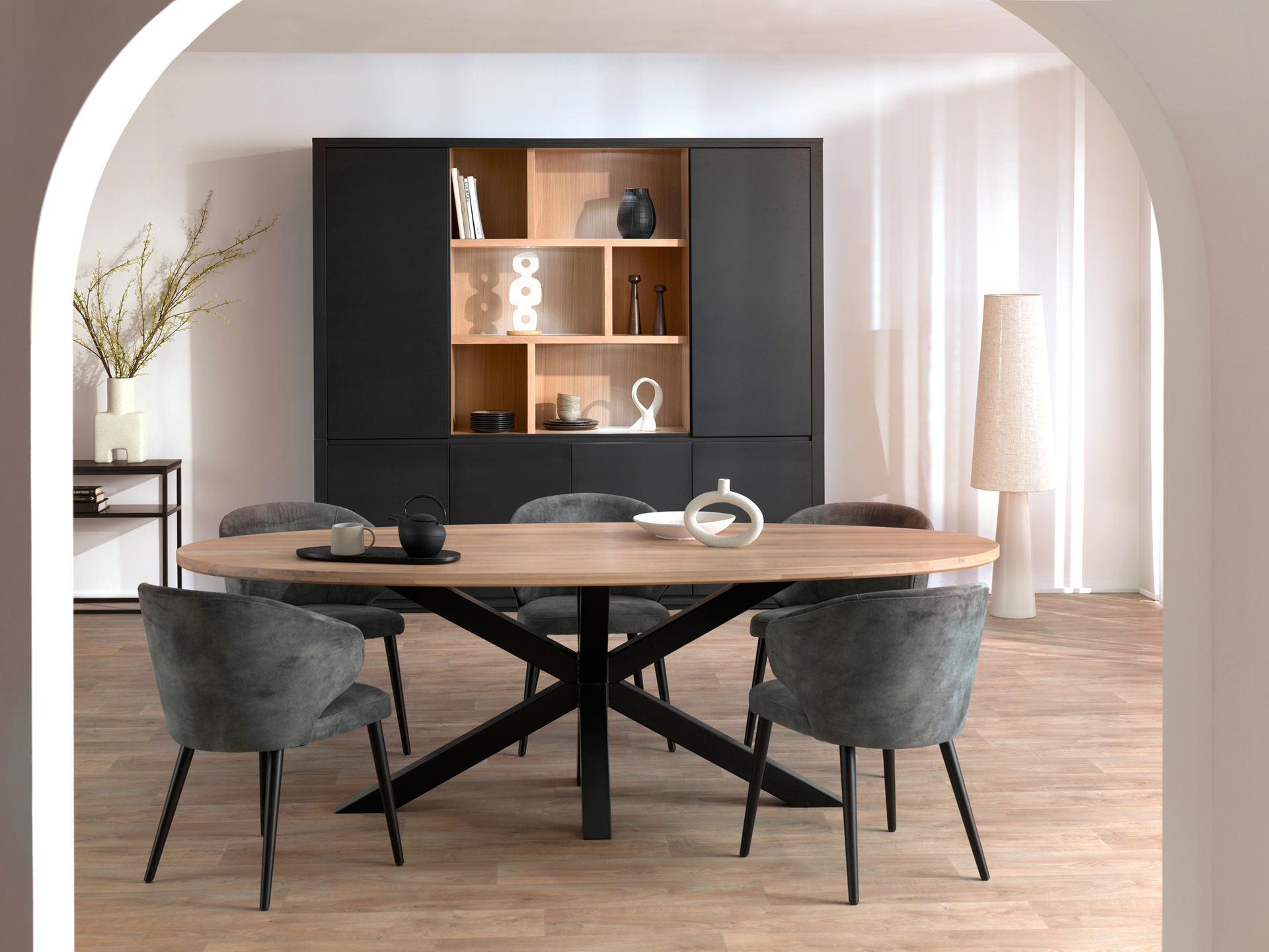 Vitrinekast ZEN - Black matte/Smoked oak