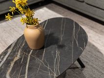Salontafel MONTELLO - Keramiek met zwarte marmerlo XOO 45815ZWA