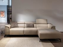 Hoekzetel met elektrische relax BOX - Beige leder MXD BO HKS