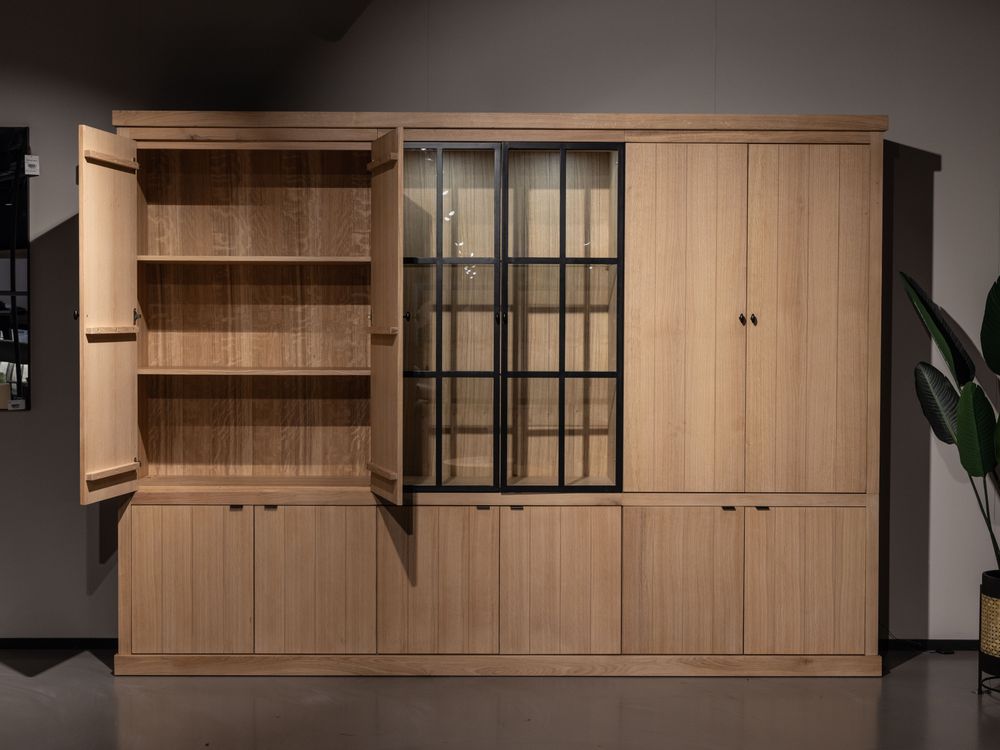 Vitrinekast incl. led BRIGHTON - Smoked oak FDF-7-000149