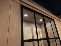 Vitrinekast incl. led BRIGHTON - Smoked oak FDF-7-000149