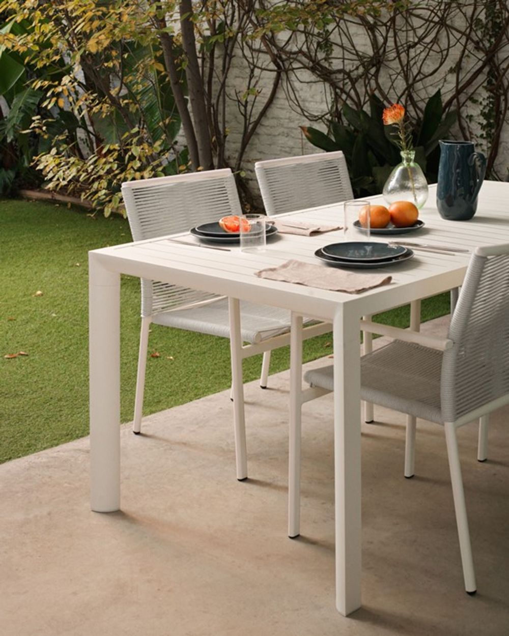 Tuintafel CULIP - Wit KAV J0100037NN05