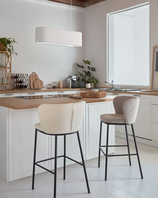 Barstoel CISELIA - Wit Schapenvacht