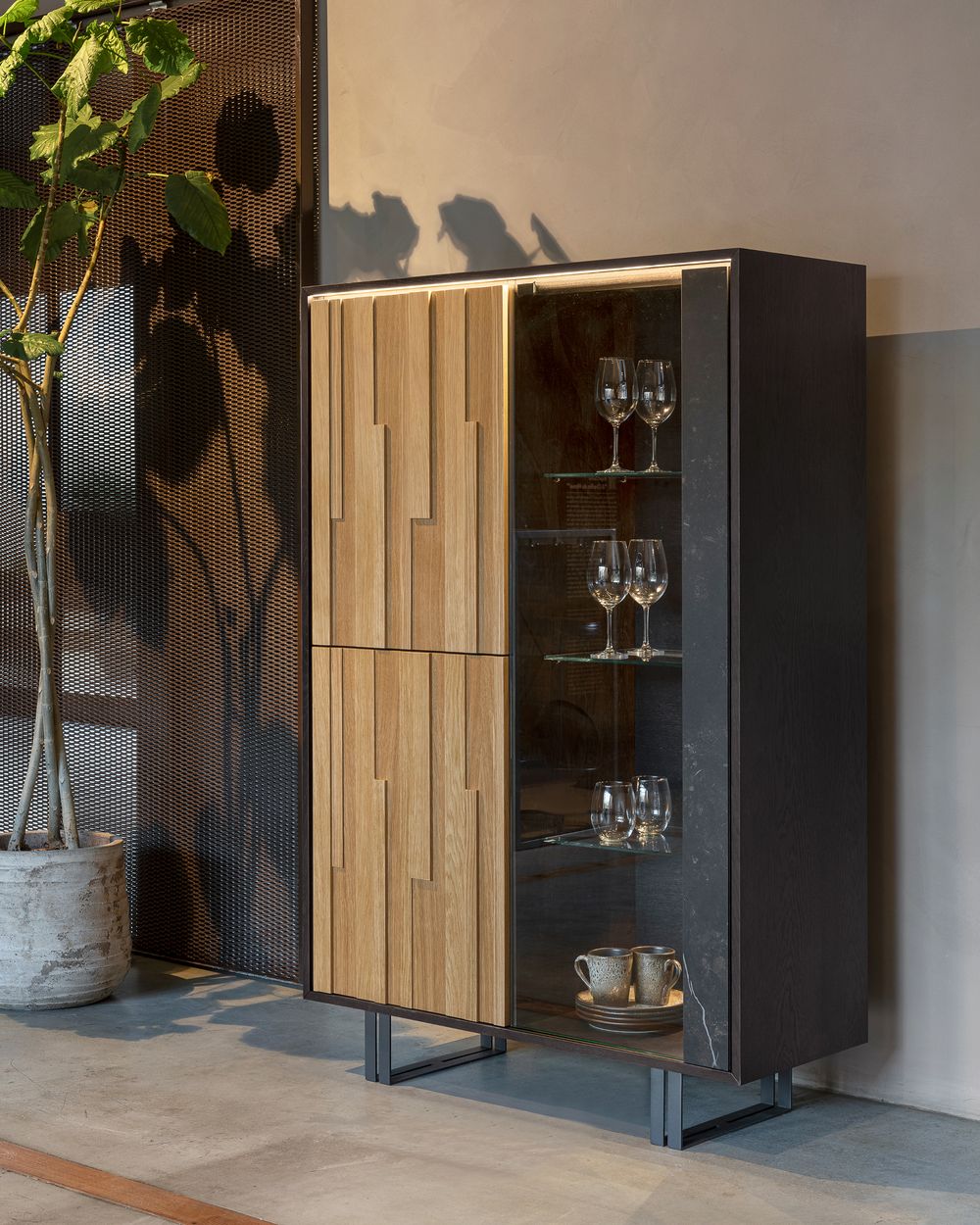 Vitrinekast EVEREST - Gouden Eik / Kelya ZGS-3-000001