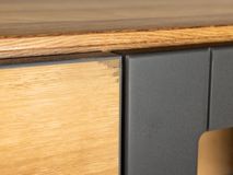 Vitrinekast FINLAND - Balkeneik fineer HAV-2-000005