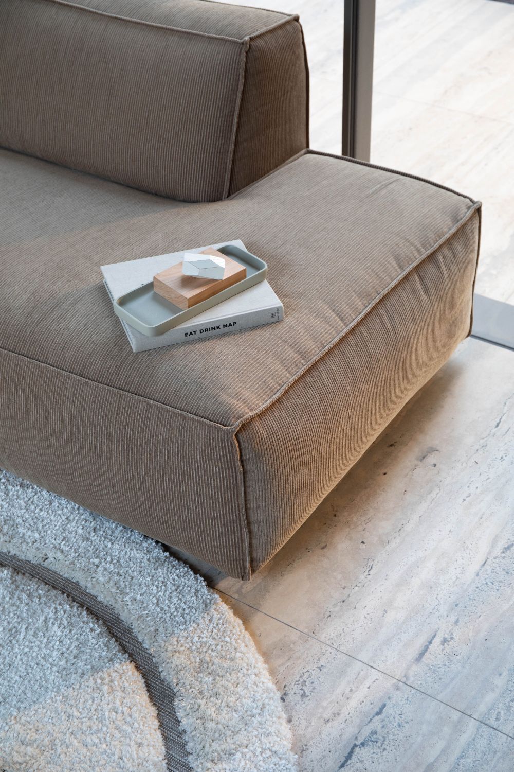 Hoeksalon FAT FREDDY - Caramel ZVR 3200259