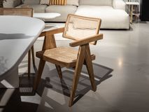 Armstoel INDOOR - Teakhout LEL IS050