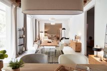 Stoel ANIELA - Grijs bouclÚ KAV CC2025J33