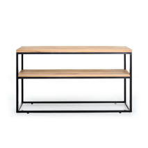 Wandtafel ABERDEEN - Sand, met twee houten planken en een zwart metalen frame.