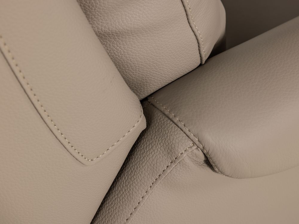 Elektrische relaxfauteuil BERTHO - Taupe leder DEZ BR RXE1ML