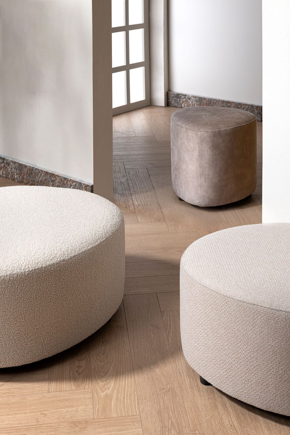 Poef ZACH - Taupe XOO 48670-15-TK