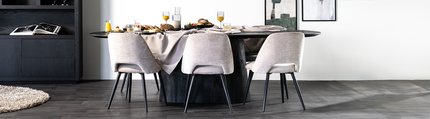 Eleonora bij DEBA Meubelen