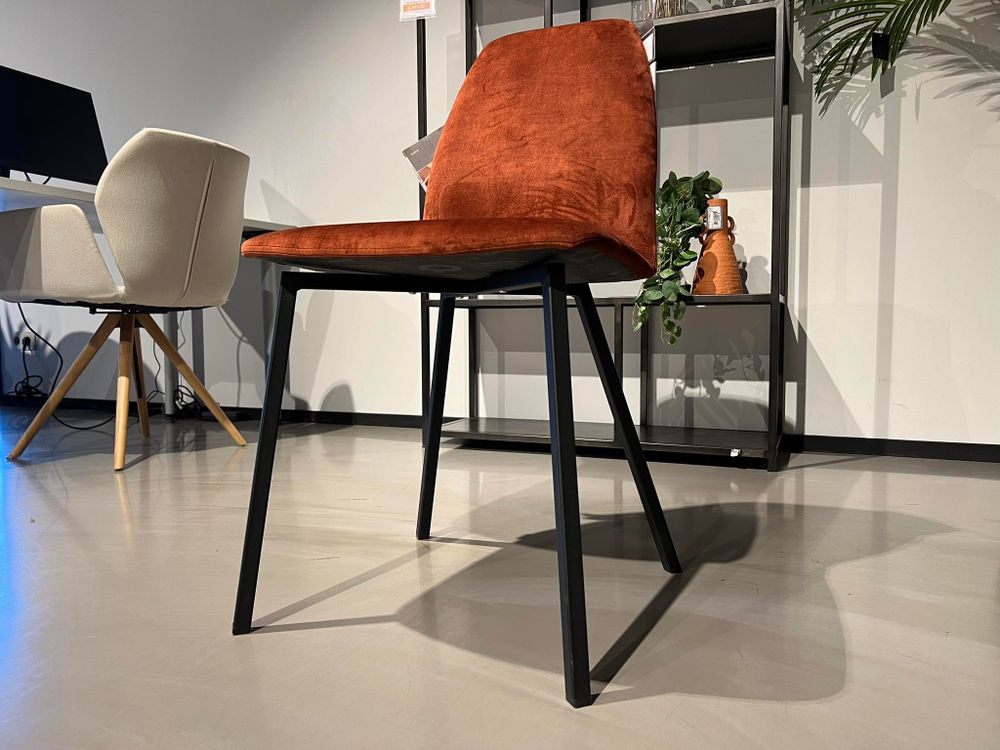 Stoel MOOD 11 - Roestbruin MOB MD11 STGRO