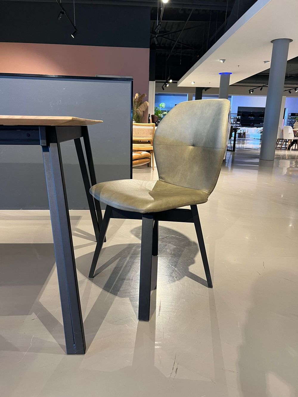 Stoel MOOD 91 - Olive MOB MD91 STLOL