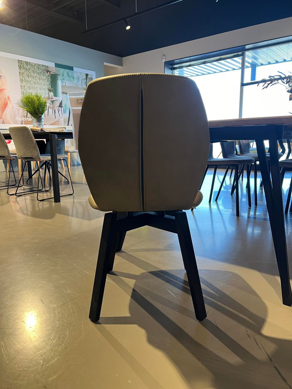 Stoel MOOD 91 - Olive MOB MD91 STLOL