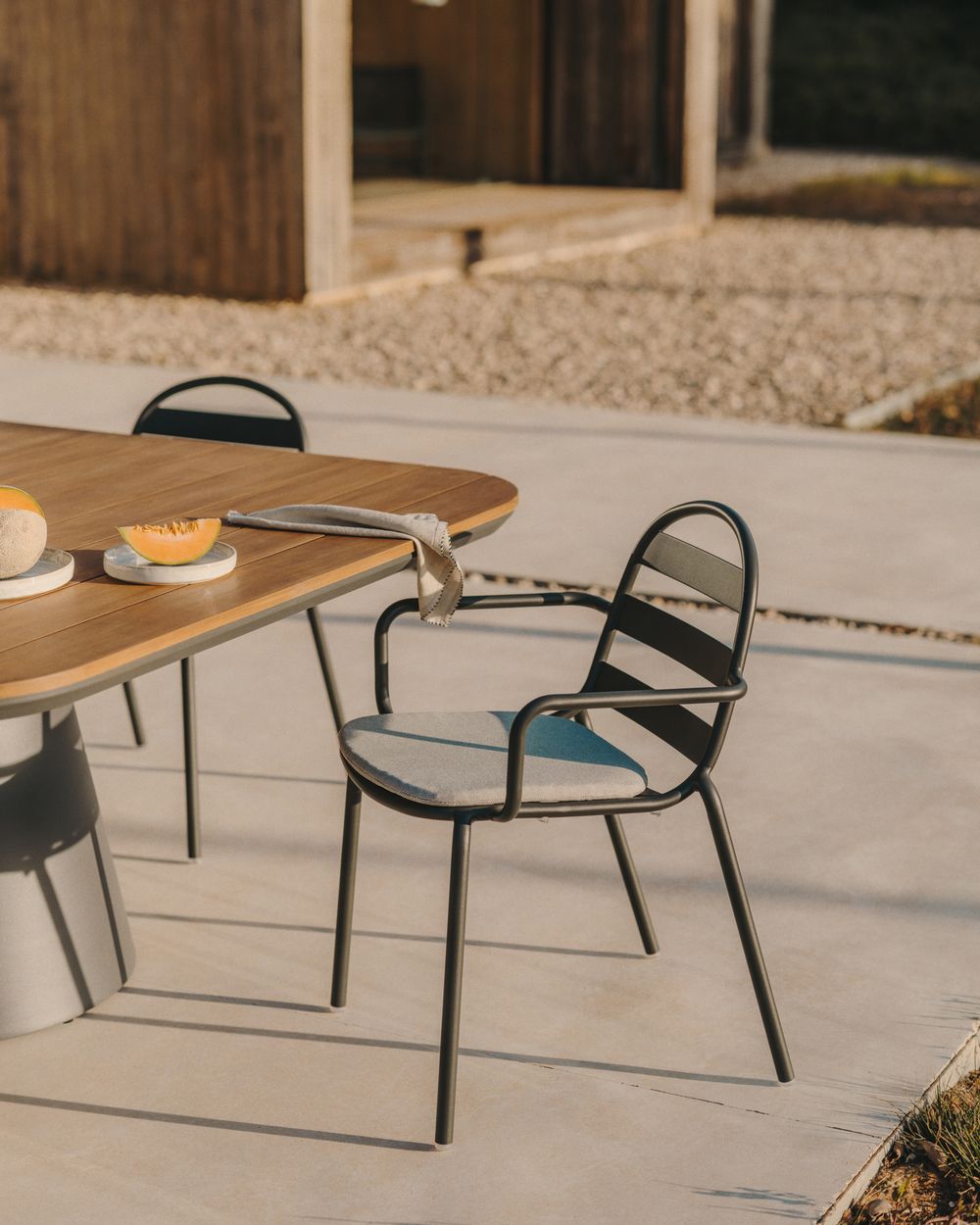 Tuintafel TUDONS - Teak / Aluminium KAV J01000064NN02