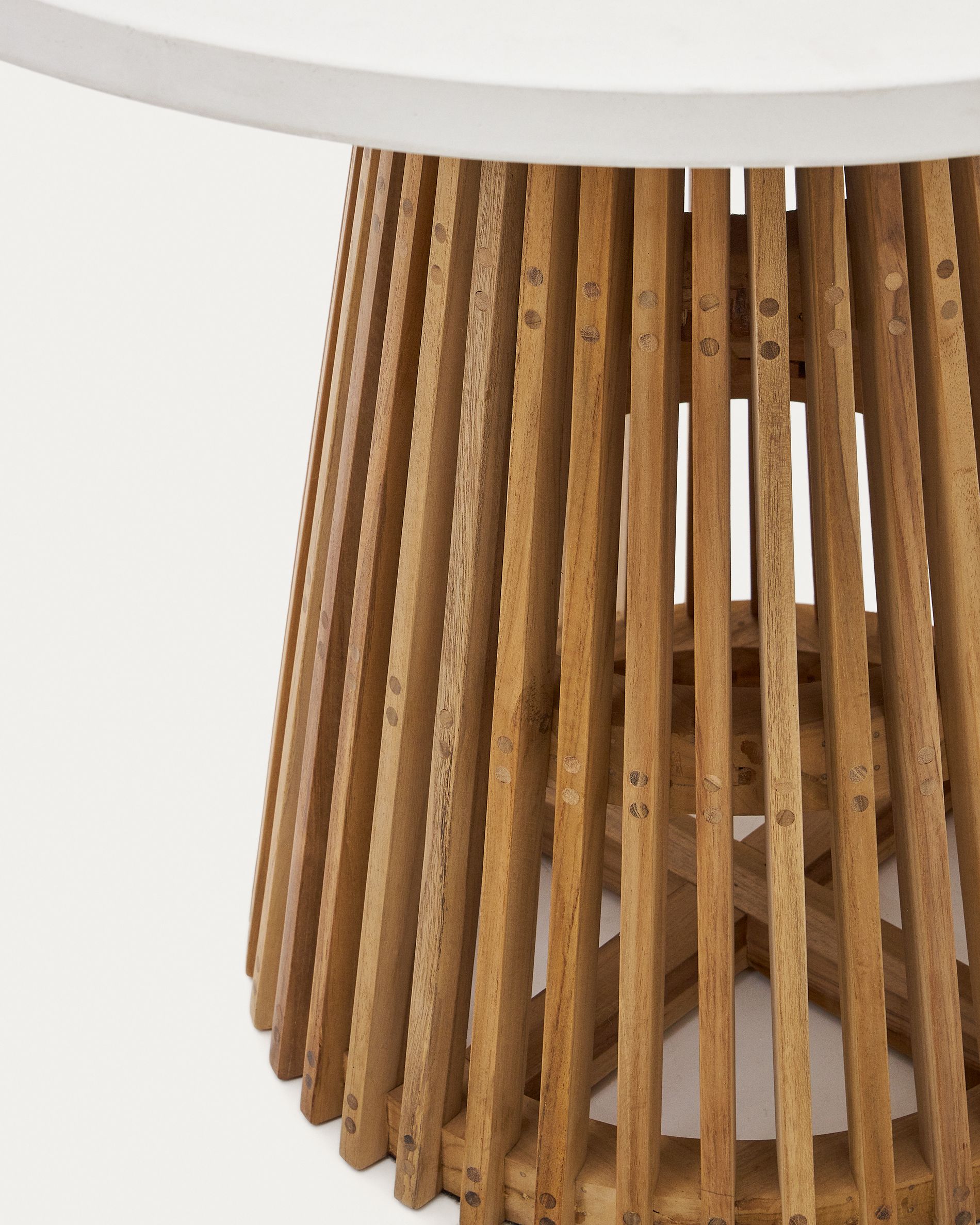 Tuintafel ALCAUFAR - Massief teak/Wit cement