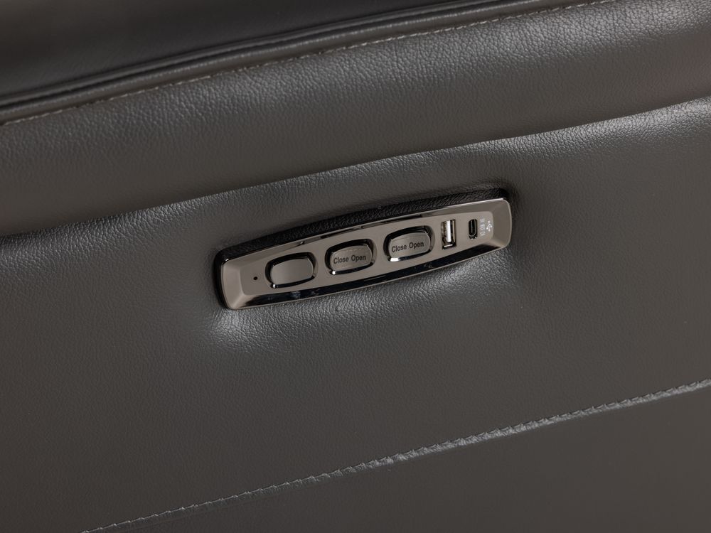 Elektrische relaxfauteuil MATERA - Zwart leder HTL-152-000057-517E