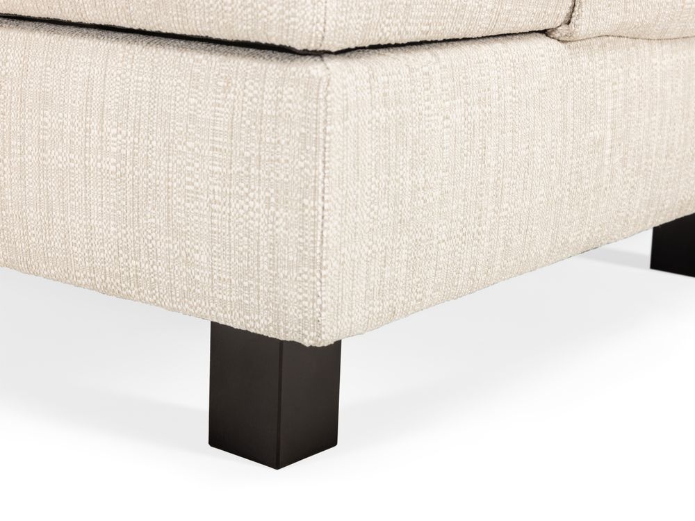 Elektrische boxspring firm BE CHILL, bekleed met beige geweven stof.