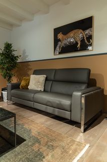 3-zit met 2 elektr. relaxen PIER - Leder gricio sc C-CAL-106-3ZEE-BGS327