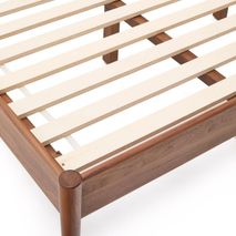 Bed 160x200 cm ELAN - Notenhout KAV N0100014MM41