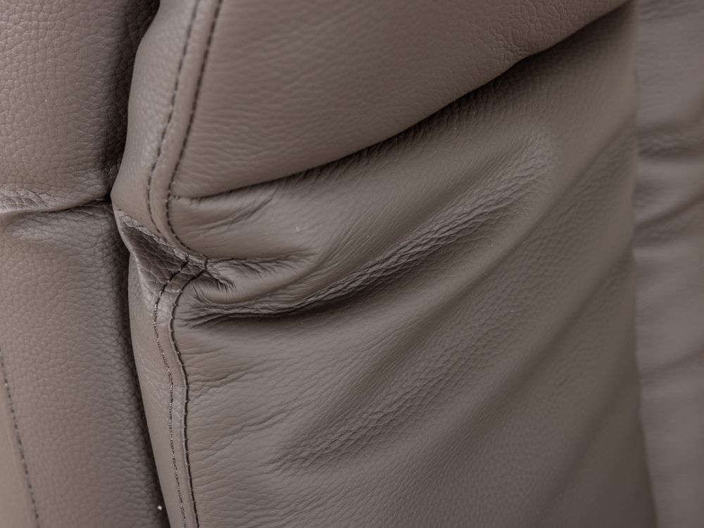 Elektrische relaxfauteuil met lift BREMEN - Donker MED-34-000005-BRO