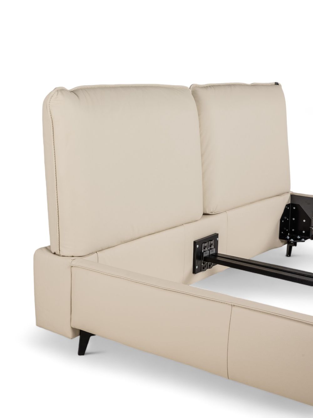 Bed PABLO - Leder Ecru HKL-16-001