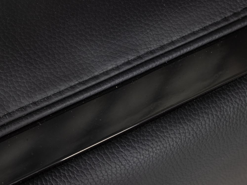 Hoeksalon Bradley - Zwart leder C-DDV-19-HKS1