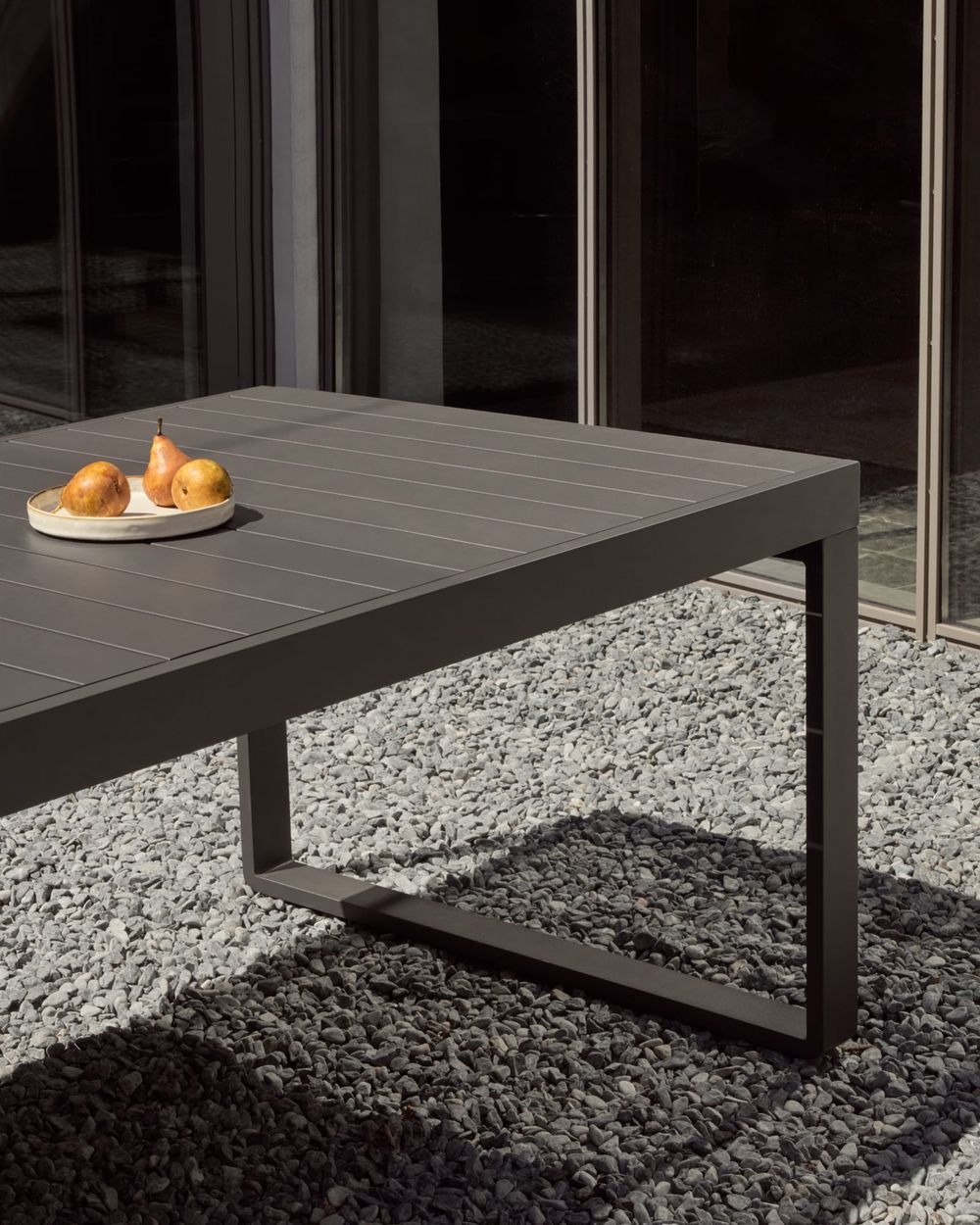 Uitschuifbare tuintafel GALDANA - Donkergrijs KAV J0100070NN02