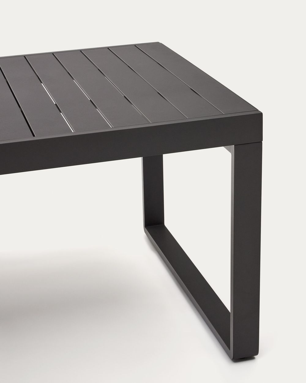 Uitschuifbare tuintafel GALDANA - Donkergrijs KAV J0100070NN02