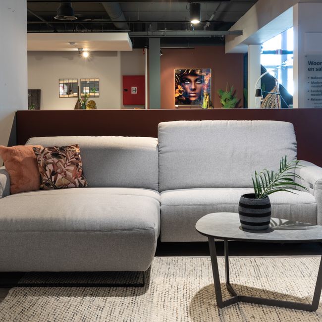 Hoekzetel met elektr. relax EMPIRE - Moni light gr