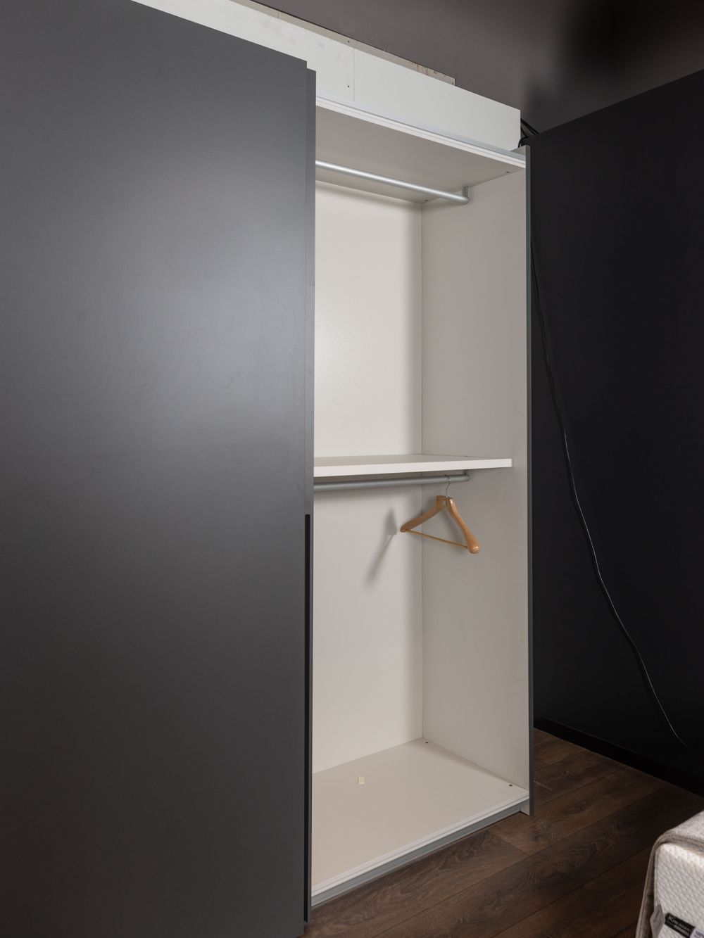 Schuifdeurkast PLAIN - Antraciet BSL PL9906242