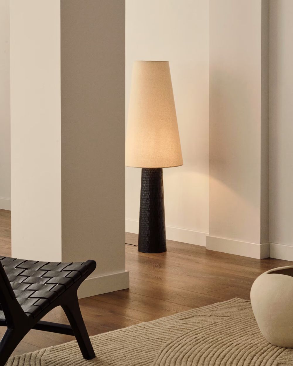 Vloerlamp SENNI - Zwart KAV L0300120RR01