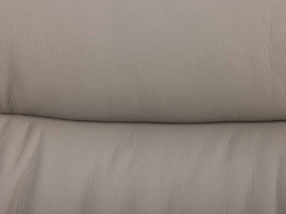 Relaxfauteuil op draaivoet GWENN - Lichtgrijs lede DEZ-71-001-A-ASG