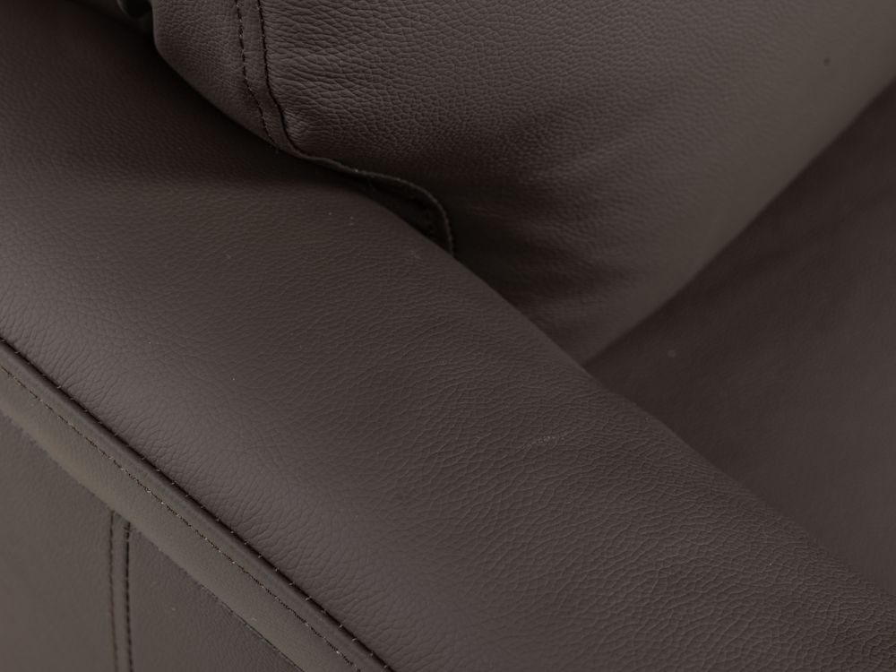 Elektrische relaxfauteuil GILBERT - Bruin leder DEZ-70-001-A-AB