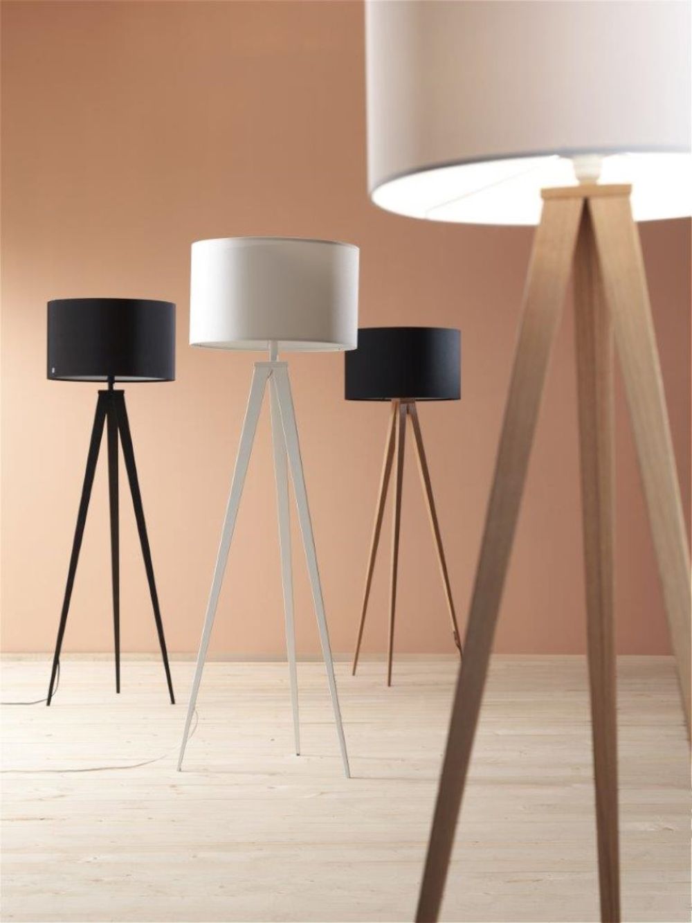Vloerlamp TRIPOD - Wood Black ZVR 5000806