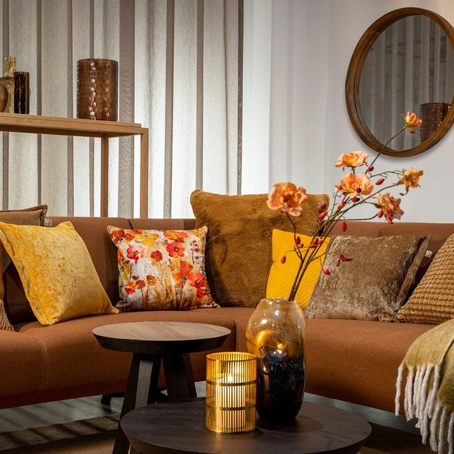 Sierkussen ZAYA 60x60 - Potters Clay