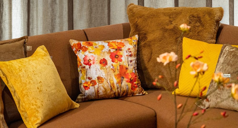 Sierkussen ZAYA 60x60 - Potters Clay RGN DDL0222301403