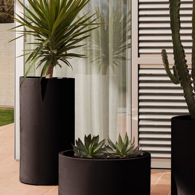 Bloempot AIGUABLAVA - Zwart