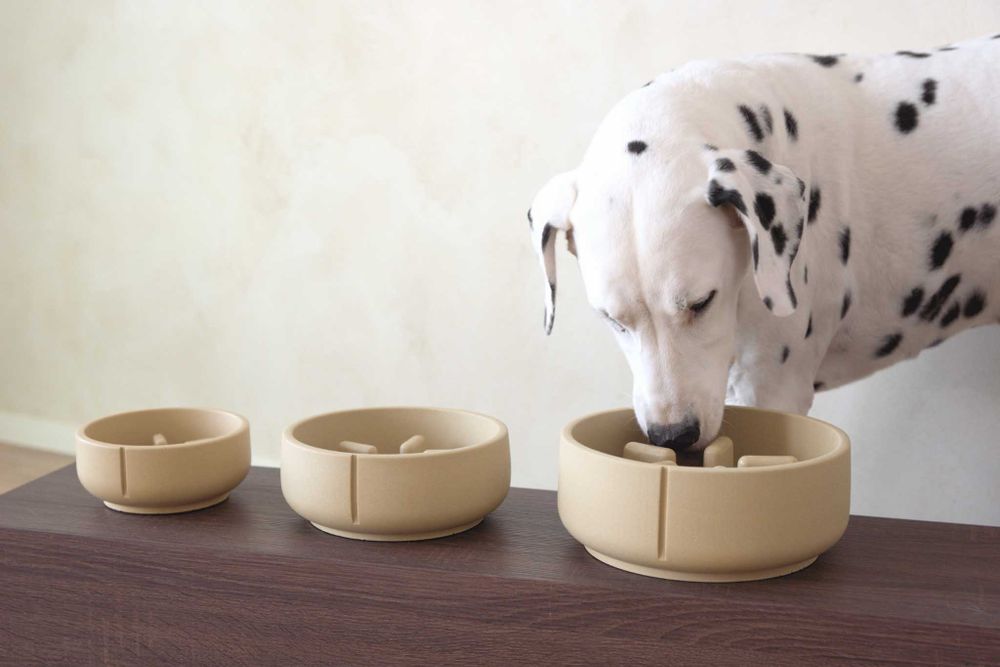 Anti-schrok voerbak hond LARGE - Dolphin Grey PIN SF0311