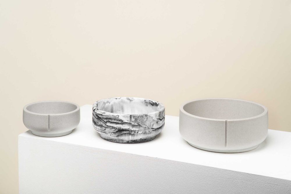 Klassieke voerbak hond LARGE - Dolphin Grey / Egaa PIN CF0021